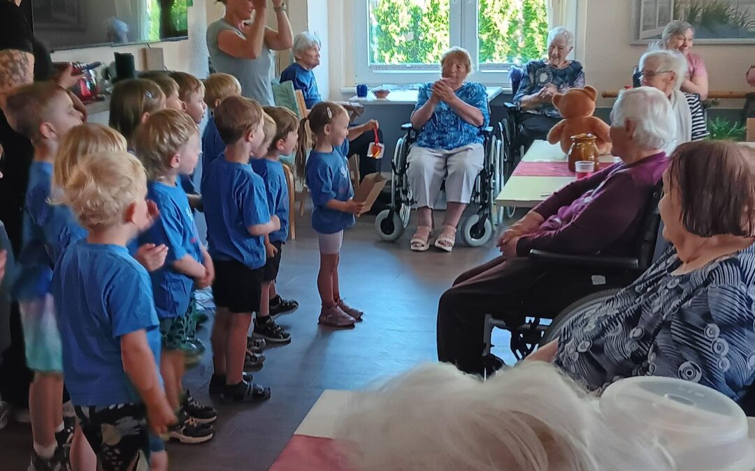 Kita zu Besuch im „Haus der Vertrautheit“ in Ueckermünde
